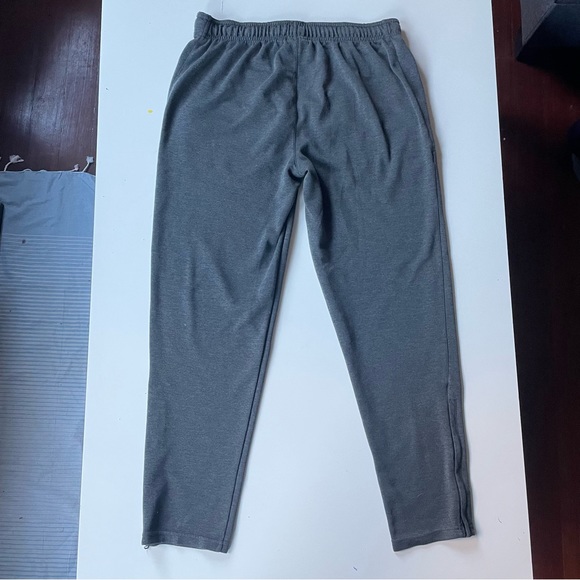 Gray CHAMPION Sweatpants *COMFORTABLE* *SOFT* - Picture 2 of 4